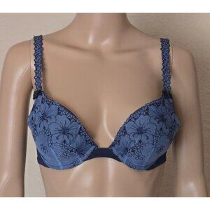 Victoria's Secret Vintage Bra underwire lined blue floral embroidered lined 34B